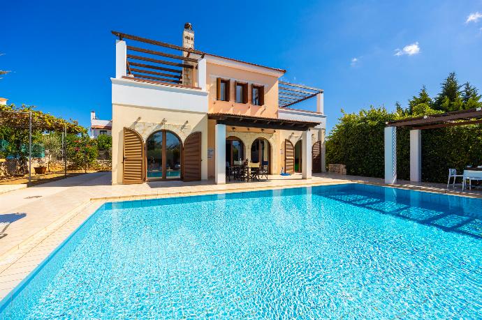 Beautiful villa with private pool and terrace . - Villa Nikolas . (Photo Gallery) }}