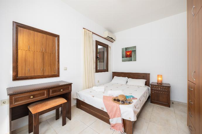 Double bedroom with A/C . - Villa Nikolas . (Photo Gallery) }}