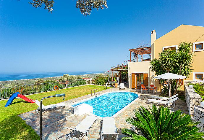Beautiful villa with private pool, terrace, and garden with panoramic sea views . - Villa Garifallia . (Photo Gallery) }}