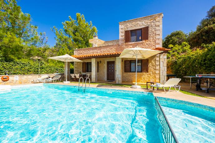 Beautiful villa with private pool and terrace with sea views . - Villa Katia Faragi . (Photo Gallery) }}