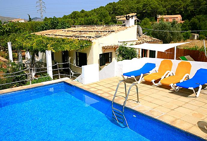 Private pool with terrace area . - Villa Isa . (Photo Gallery) }}