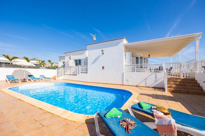 Beautiful villa with private pool and terrace . - Villa Gaida . (Galerie de photos) }}