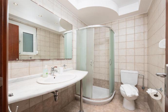 En suite bathroom with shower . - Villa Mediterranean Blue . (Photo Gallery) }}