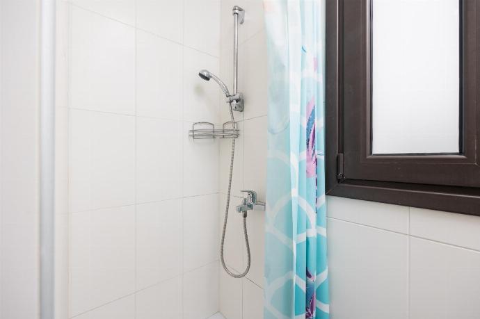 En suite bathroom with shower . - Villa Lahania . (Photo Gallery) }}