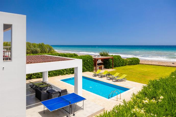 ,Beautiful villa with private pool, terrace, and garden with panoramic sea views . - Villa Metis . (Photo Gallery) }}