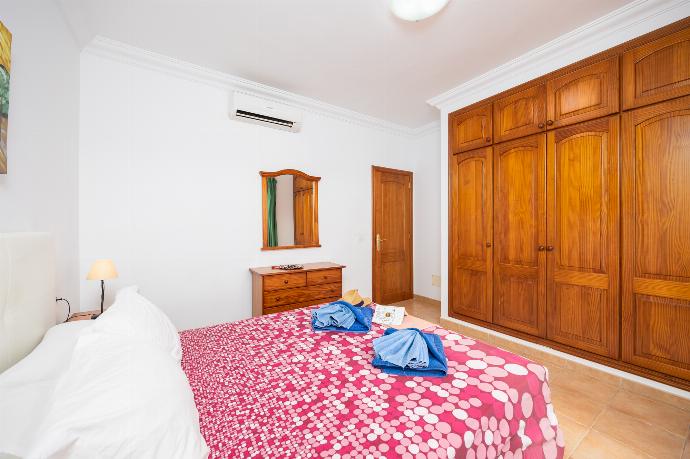 Double bedroom with A/C . - Villa Costa Papagayo 6 . (Photo Gallery) }}