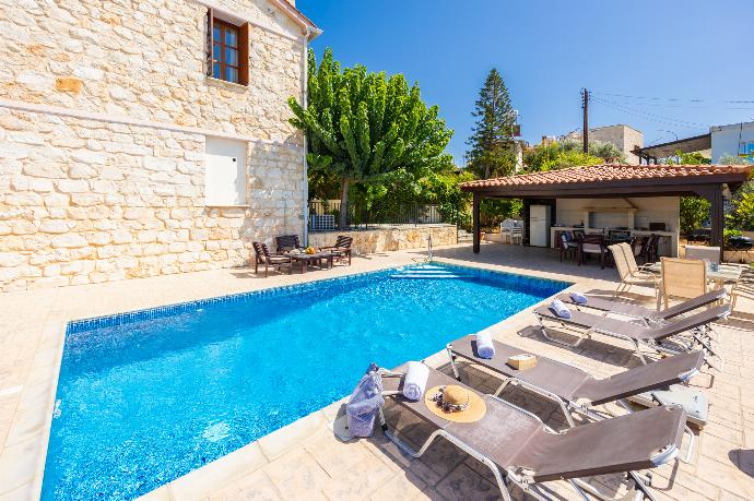 Beautiful villa with private pool and terrace with sea views . - Villa Irene Palace . (Galerie de photos) }}