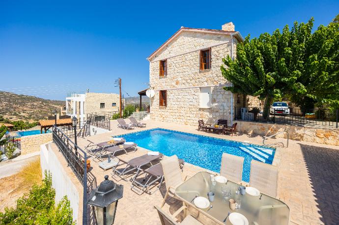 Beautiful villa with private pool and terrace with sea views . - Villa Irene Palace . (Photo Gallery) }}