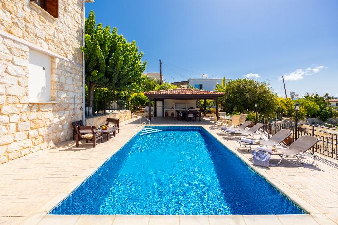 Beautiful villa with private pool and terrace with sea views . - Villa Irene Palace . (Galleria fotografica) }}