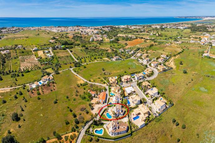 Aerial view showing location of villa . - Villa Veiguinha . (Photo Gallery) }}