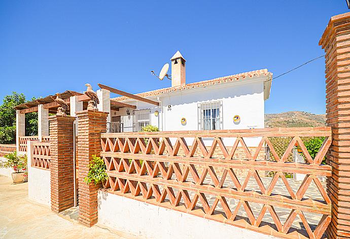 Villa Ana y Garcia