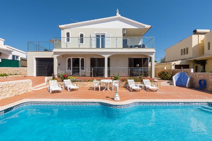 Beautiful villa with private swimming pool . - Villa Quinta do Jolu . (Photo Gallery) }}