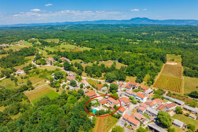 Aerial view showing location of Villa Damiana . - Villa Damiana . (Photo Gallery) }}