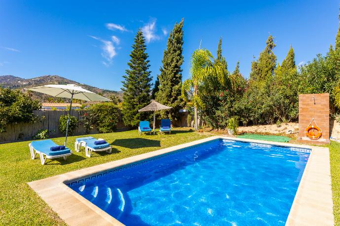 Private pool, terrace, and garden . - Villa Loli Imaroga One . (Photo Gallery) }}
