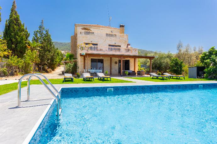 Beautiful villa with private pool and terrace with panoramic sea views . - Villa Beach Heaven . (Photo Gallery) }}