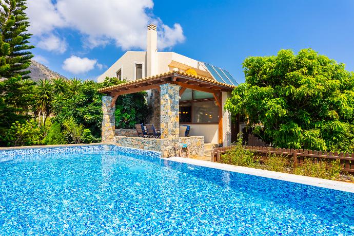 ,Beautiful villa with private pool, terrace, and garden . - Villa Elounda Blue . (Photo Gallery) }}