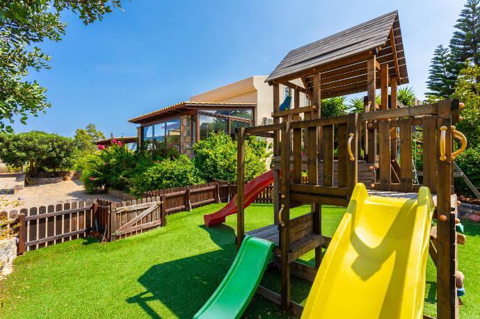 Playground . - Villa Elounda Blue . (Photo Gallery) }}
