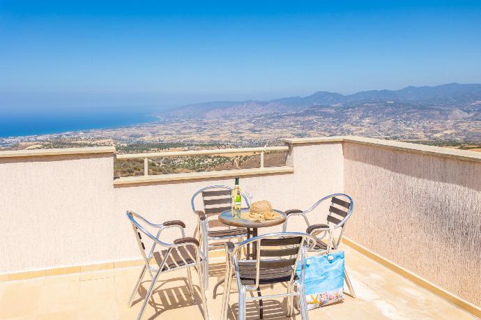 Upper terrace area with sea views . - Villa Panorama Tessera . (Photo Gallery) }}