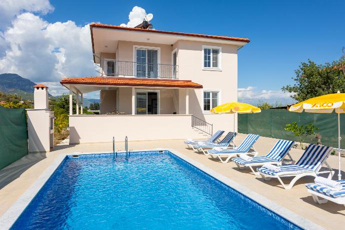 Beautiful villa with private pool and terrace . - Villa Corals . (Photo Gallery) }}