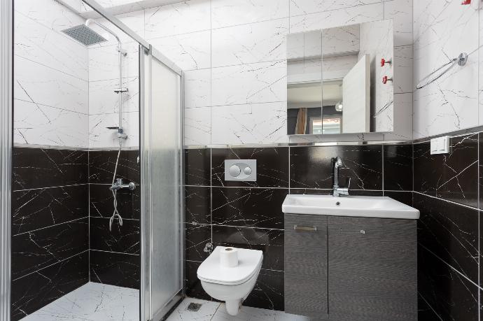 En suite bathroom with shower . - Villa Sasha 1 . (Photo Gallery) }}