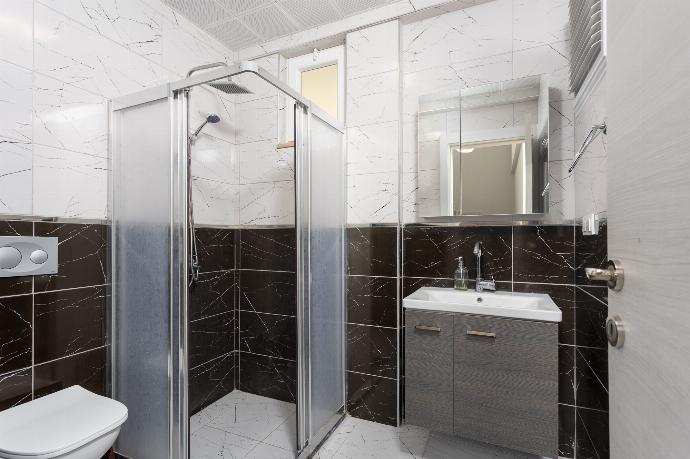 Family bathroom with shower . - Villa Sasha 2 . (Photo Gallery) }}