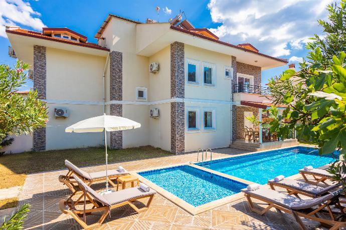 ,Beautiful villa with private pool and terrace . - Villa Kaya 2 . (Photo Gallery) }}