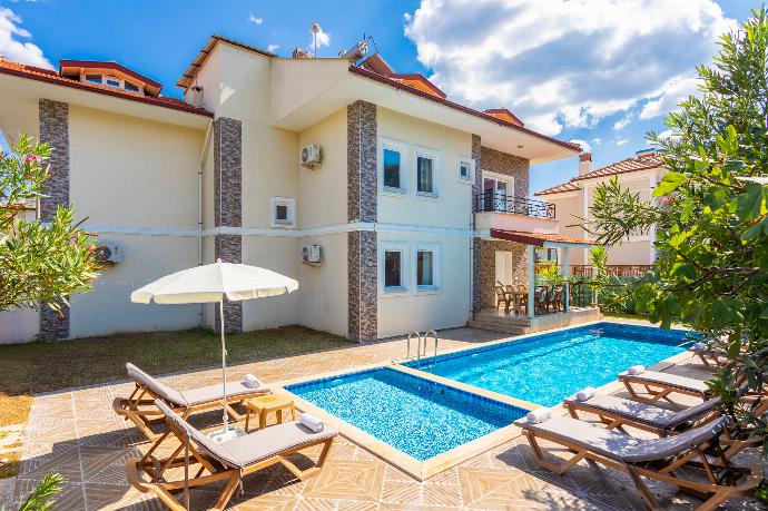 Beautiful villa with private pool and terrace . - Villa Kaya 2 . (Photo Gallery) }}