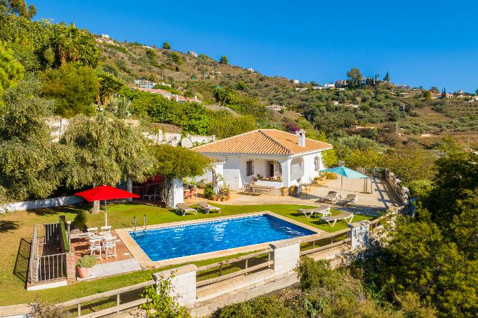 ,Aerial view of Villa La Higuera . - Villa La Higuera . (Photo Gallery) }}