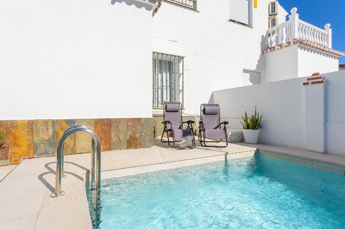 Private pool and terrace . - Villa Garcia Lorca . (Photo Gallery) }}