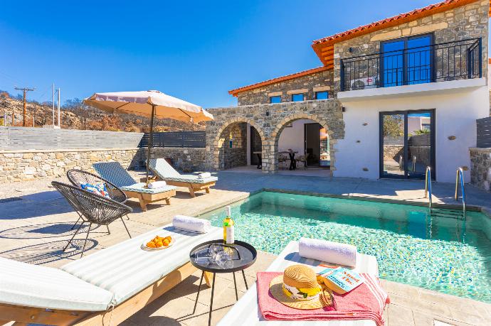 Beautiful villa with private pool and terrace . - La Casa Di Pietre 1 . (Photo Gallery) }}