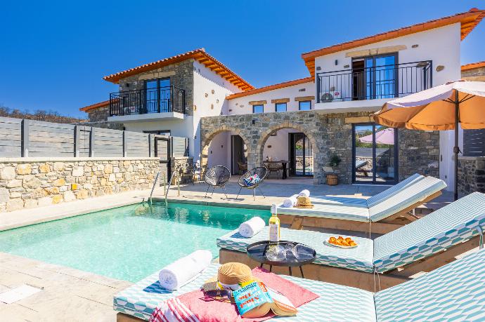 ,Beautiful villa with private pool and terrace . - La Casa Di Pietre 2 . (Photo Gallery) }}