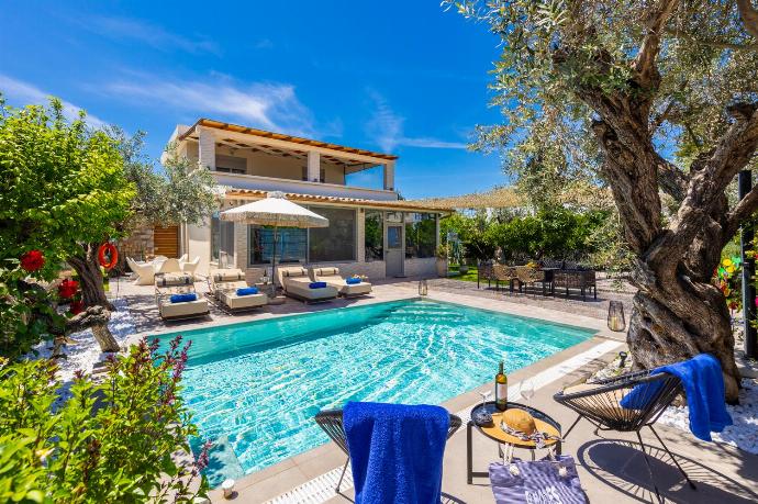 ,Beautiful villa with private pool, terrace, and garden . - Villa Ammos . (Photo Gallery) }}