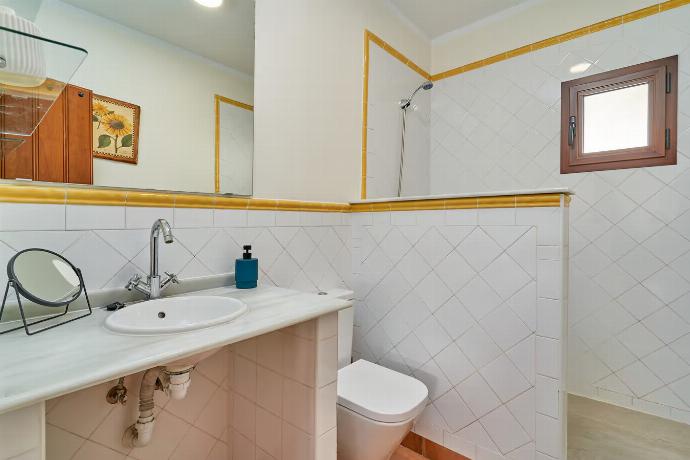 Family bathroom with shower . - Villa Los Espejos De Frigiliana . (Photo Gallery) }}