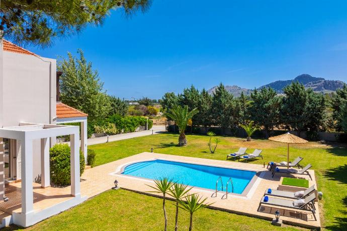 Beautiful villa with private pool, terrace, and garden . - Villa Afrodite Classico . (Photo Gallery) }}