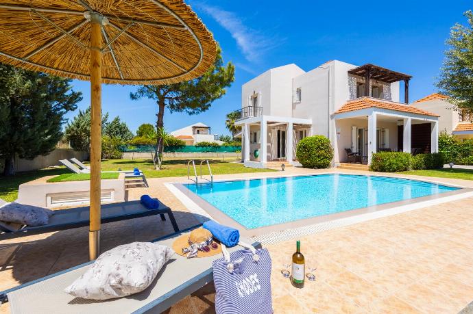 Beautiful villa with private pool, terrace, and garden . - Villa Afrodite Classico . (Photo Gallery) }}