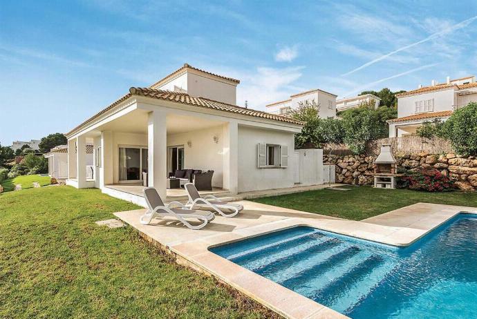 ,Beautiful villa with private pool . - Villa Arual . (Photo Gallery) }}
