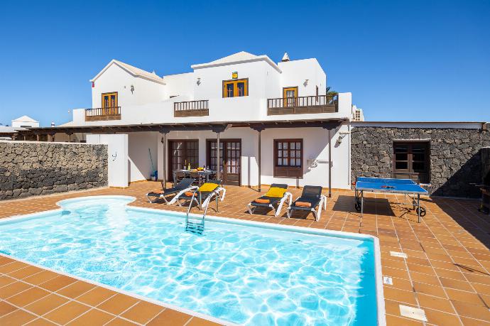 Beautiful villa with private pool and terrace . - Villa Salar . (Photo Gallery) }}