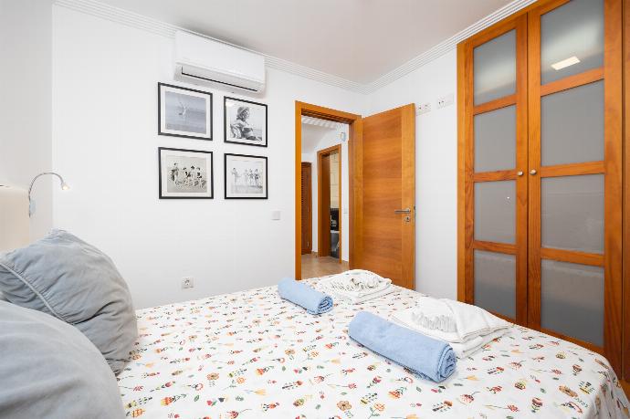 Double bedroom with A/C . - Villa Isadora . (Photo Gallery) }}