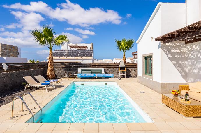 Private pool and terrace . - Villa Dacil . (Photo Gallery) }}