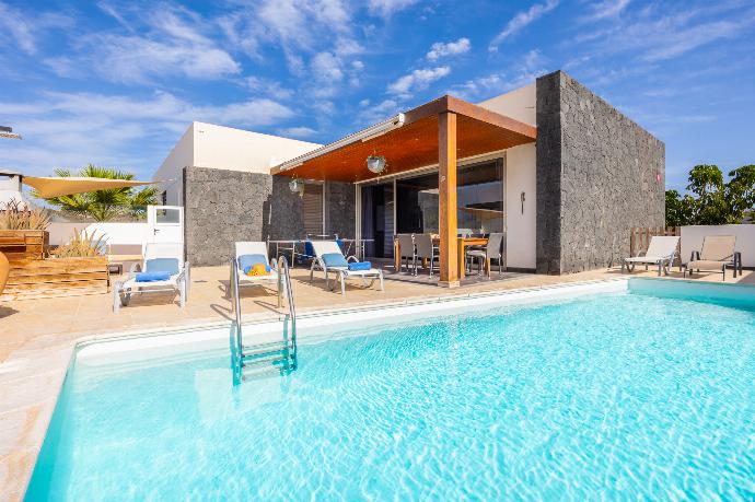 ,Beautiful villa with private pool and terrace . - Villa Sal Marina . (Photo Gallery) }}
