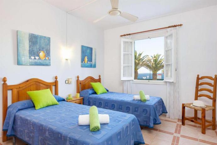 Twin bedroom  . - Villa Mar Azul . (Photo Gallery) }}