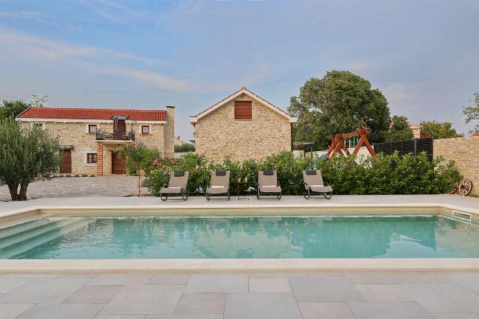 Beautiful villa with private pool . - Villa Tereza . (Photo Gallery) }}