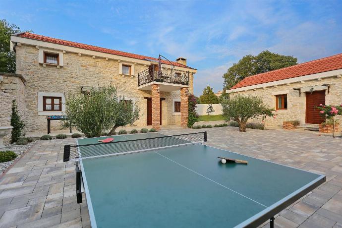 Outdoor table tennis . - Villa Tereza . (Photo Gallery) }}