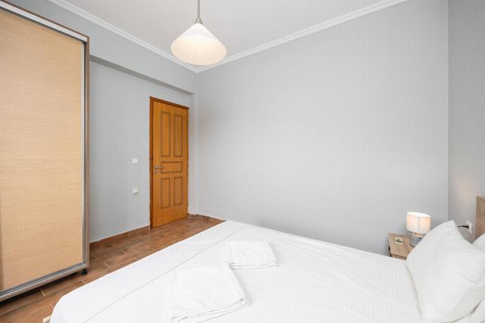 Double bedroom with A/C . - Villa Olga . (Photo Gallery) }}