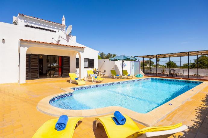 Beautiful villa with private pool and terrace . - Casa Das Areias . (Photo Gallery) }}