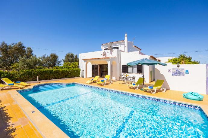 Beautiful villa with private pool and terrace . - Casa Das Areias . (Photo Gallery) }}