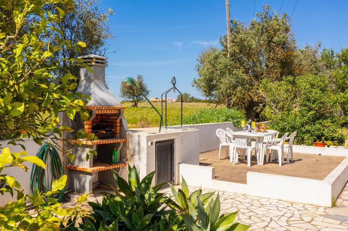 Terrace area with BBQ . - Casa Das Areias . (Photo Gallery) }}