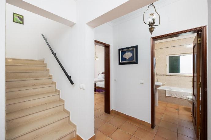 Stairway . - Villa Sol Nascente . (Photo Gallery) }}