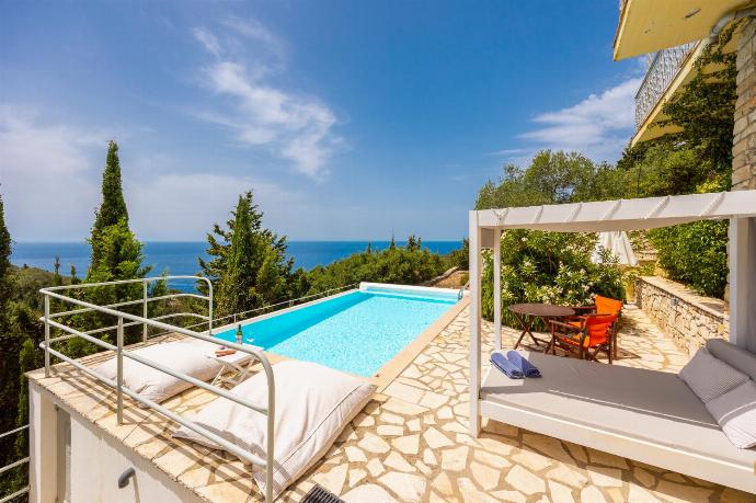 Private pool and terrace with panoramic sea views . - Villa Bougainvillea . (Photo Gallery) }}