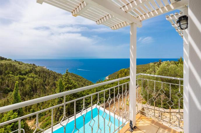 Balcony with panoramic sea views . - Villa Bougainvillea . (Photo Gallery) }}